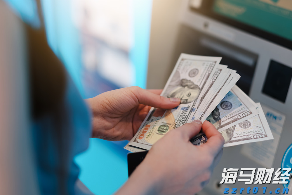 伯克希尔哈撒韦计划出售威瑞信(VRSN.US)部分股份，募资最高12.5亿美元